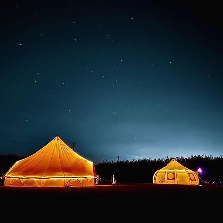 The Follies Glamping Hotel Maidstone Exterior photo